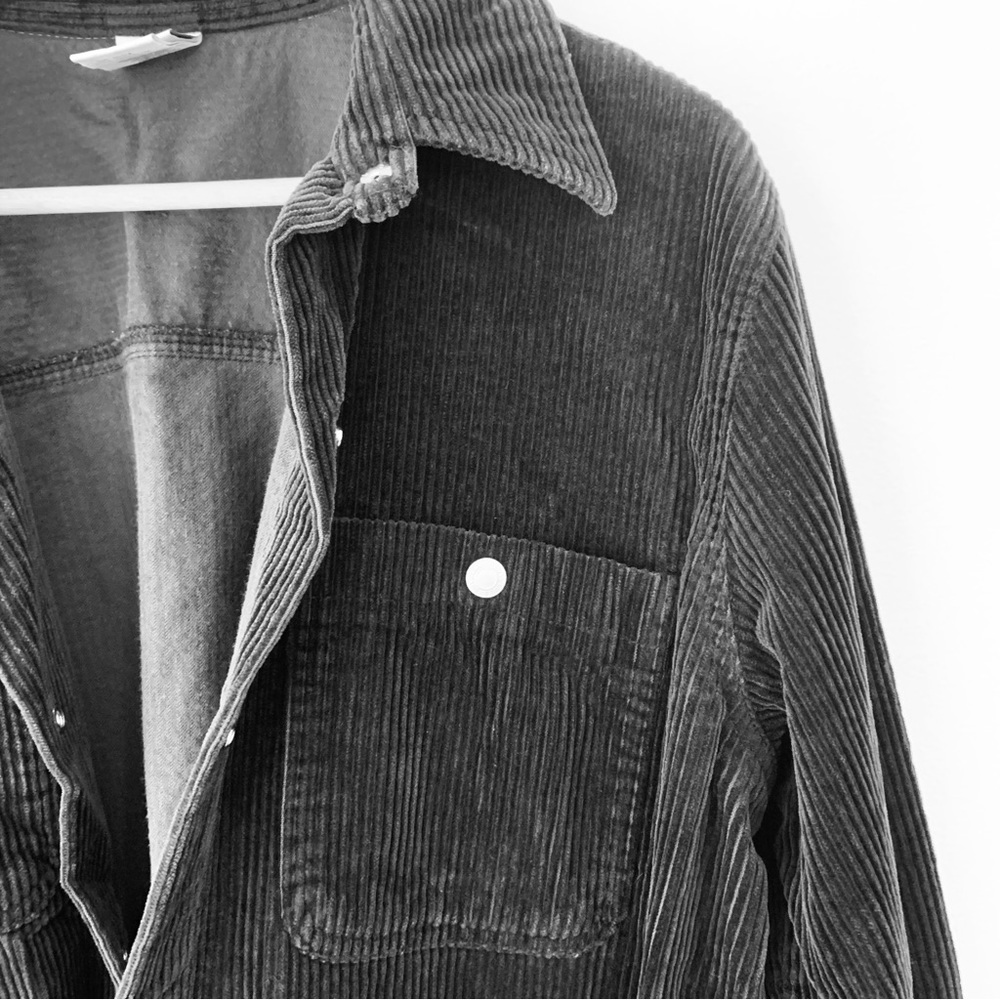 Essentials Style Black Corduroy Snap Front Oversi… - image 2